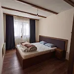 Apartamento Lovely 1-bedroom With Mountain View