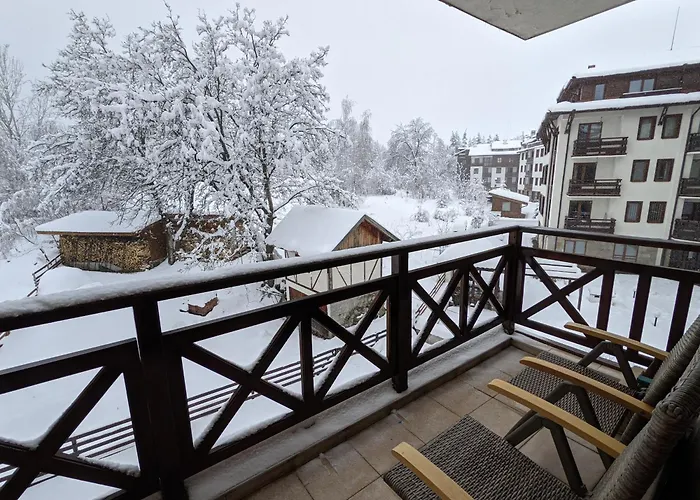 Lovely 1-bedroom With Mountain View *