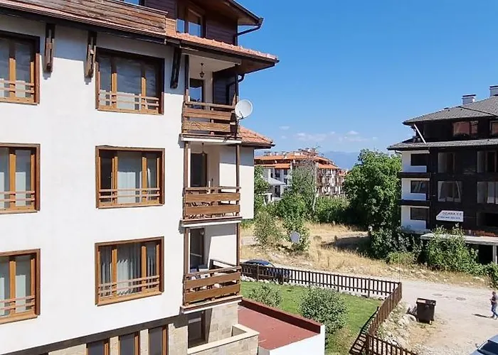 Lovely 1-bedroom With Mountain View *